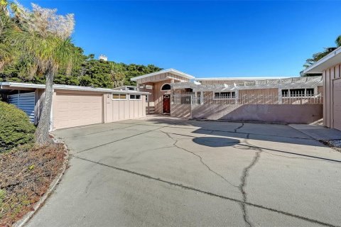 Villa ou maison à vendre à Sarasota, Floride: 3 chambres, 304.35 m2 № 2205694 - photo 3