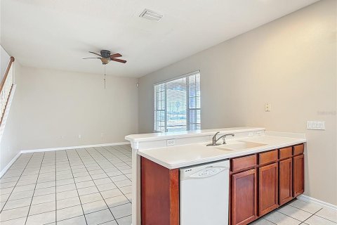 House in Kissimmee, Florida 3 bedrooms, 213.77 sq.m. № 2107991 - photo 17