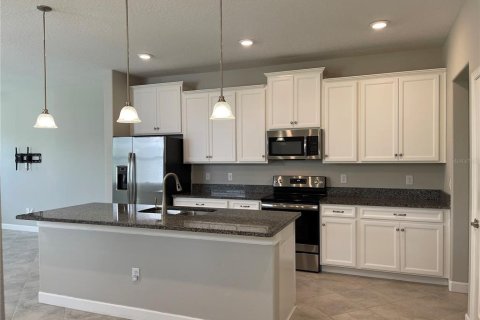 Adosado en alquiler en Lutz, Florida, 3 dormitorios, 173.91 m2 № 1843699 - foto 4