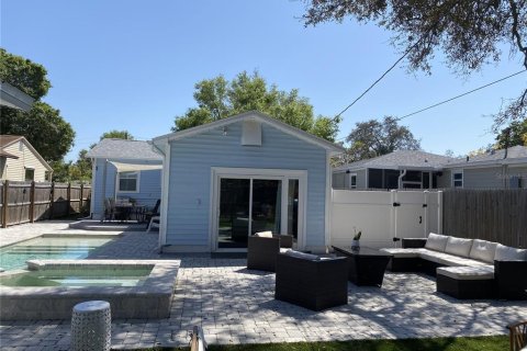 Casa en alquiler en Saint Petersburg, Florida, 3 dormitorios, 106.84 m2 № 2167643 - foto 17