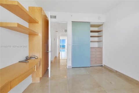 Copropriété à vendre à Sunny Isles Beach, Floride: 3 chambres, 205.69 m2 № 2076691 - photo 26