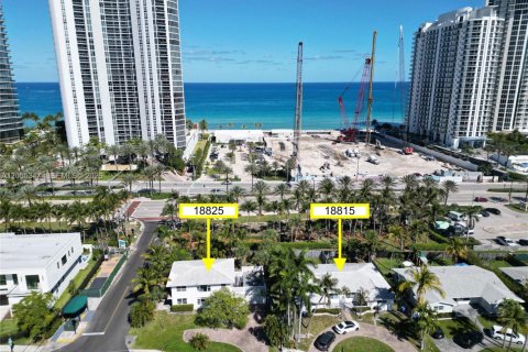 Immobilier commercial à vendre à Sunny Isles Beach, Floride: 206.24 m2 № 2171787 - photo 10
