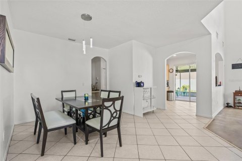 Villa ou maison à vendre à Tampa, Floride: 4 chambres, 220.27 m2 № 1916959 - photo 11