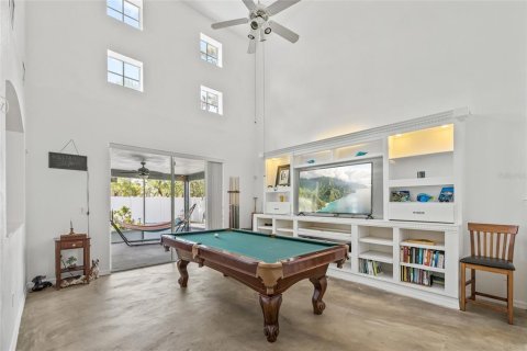 Villa ou maison à vendre à Tampa, Floride: 4 chambres, 220.27 m2 № 1916959 - photo 14