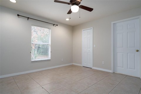 Villa ou maison à louer à Deltona, Floride: 3 chambres, 136.94 m2 № 2380775 - photo 11