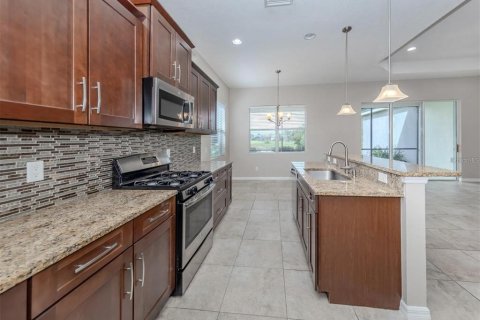 Villa ou maison à vendre à Bradenton, Floride: 3 chambres, 199.55 m2 № 2207191 - photo 10