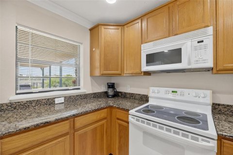 Condo in Apollo Beach, Florida, 1 bedroom  № 2226471 - photo 12