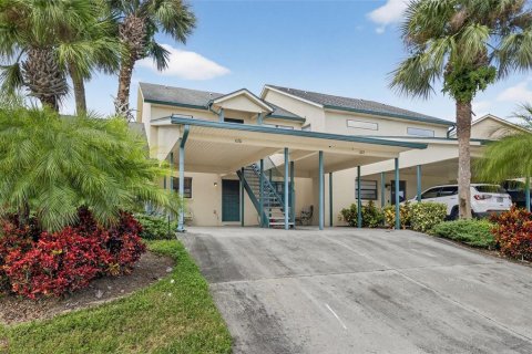 Condo in Apollo Beach, Florida, 1 bedroom  № 2226471 - photo 3