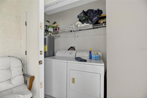 Condo in Apollo Beach, Florida, 1 bedroom  № 2226471 - photo 30