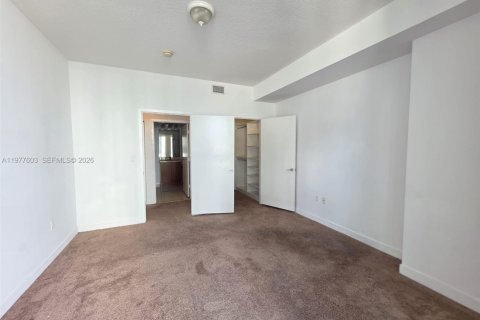 Купить кондоминиум в Майами, Флорида 2 спальни, 94.11м2, № 2045545 - фото 24