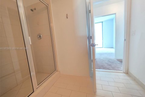 Купить кондоминиум в Майами, Флорида 2 спальни, 94.11м2, № 2045545 - фото 21