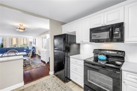 Copropriété à vendre à Saint Petersburg, Floride: 2 chambres, 126.81 m2 № 1785107 - photo 12