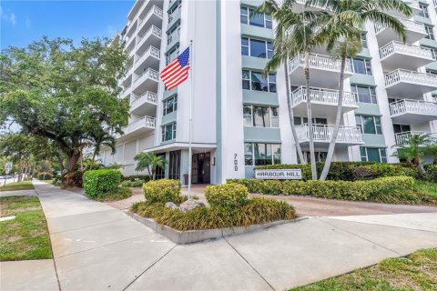 Copropriété à vendre à Saint Petersburg, Floride: 2 chambres, 126.81 m2 № 1785107 - photo 1