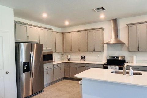 House in Hudson, Florida 4 bedrooms, 186.18 sq.m. № 1413174 - photo 14
