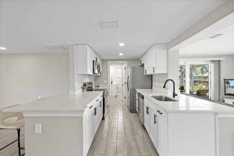 Casa en venta en New Port Richey, Florida, 3 dormitorios, 127.93 m2 № 1745244 - foto 22