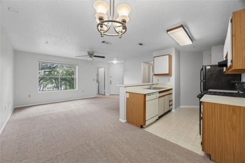 Copropriété à louer à Altamonte Springs, Floride: 2 chambres, 94.67 m2 № 2167187 - photo 5