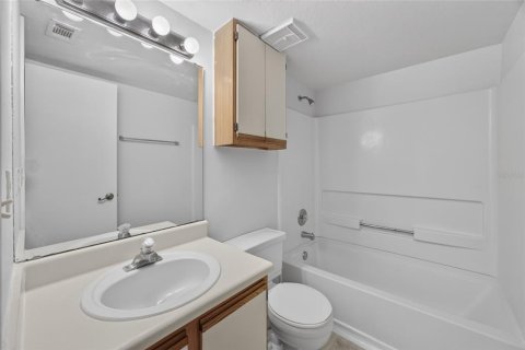 Copropriété à louer à Altamonte Springs, Floride: 2 chambres, 94.67 m2 № 2167187 - photo 13