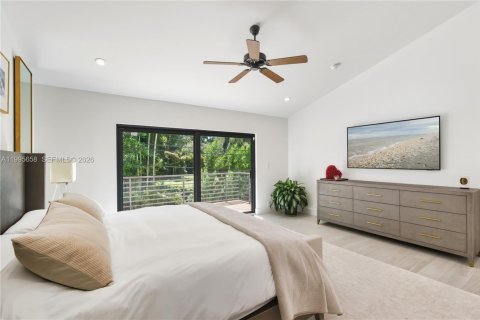 Снять в аренду виллу или дом в Майами, Флорида 5 спален, 337.42м2, № 2058143 - фото 12