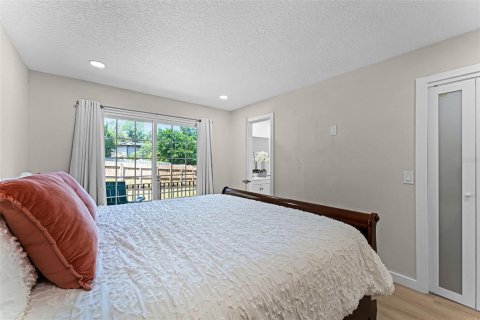 House in Longwood, Florida 4 bedrooms, 152.73 sq.m. № 1909934 - photo 22