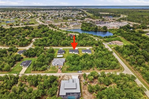 Casa en alquiler en Port Charlotte, Florida, 4 dormitorios, 151.99 m2 № 2157937 - foto 29