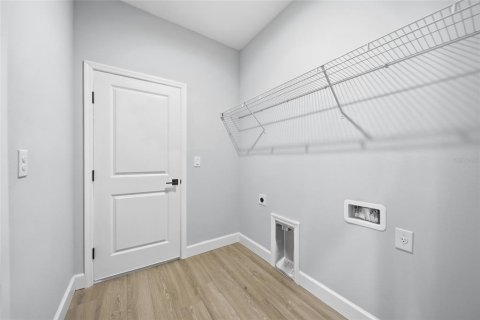 Casa en alquiler en Port Charlotte, Florida, 4 dormitorios, 151.99 m2 № 2157937 - foto 26