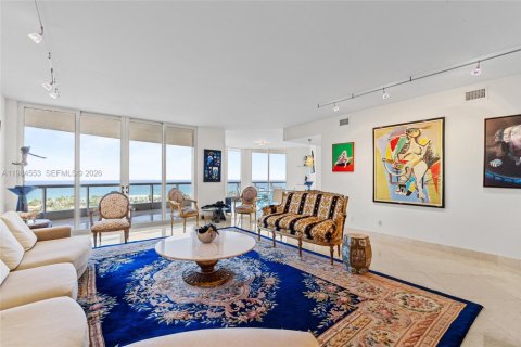 Купить кондоминиум в Авентура, Флорида 5 спален, 387.31м2, № 2051372 - фото 2