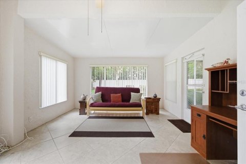 House in Spring Hill, Florida 2 bedrooms, 151.34 sq.m. № 2110925 - photo 21