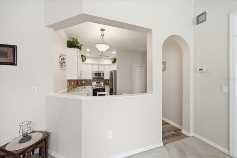 House in Spring Hill, Florida 2 bedrooms, 151.34 sq.m. № 2110925 - photo 11
