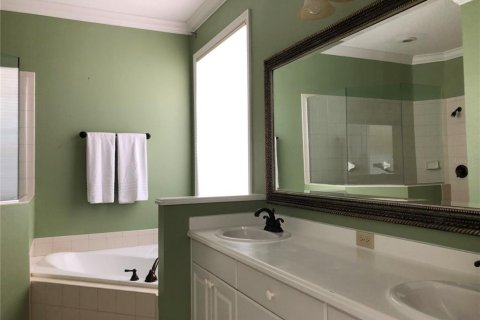 Copropriété à vendre à Bradenton, Floride: 4 chambres, 331.85 m2 № 1658427 - photo 8