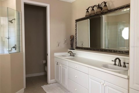Copropriété à vendre à Bradenton, Floride: 4 chambres, 331.85 m2 № 1658427 - photo 21