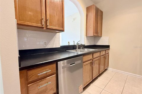 Copropriété à vendre à Orlando, Floride: 3 chambres, 112.04 m2 № 2213440 - photo 8