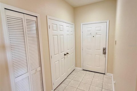 Copropriété à vendre à Orlando, Floride: 3 chambres, 112.04 m2 № 2213440 - photo 4