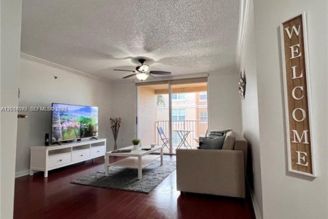 Condominio en alquiler en Aventura, Florida, 1 dormitorio, 69.68 m2 № 2076416 - foto 25