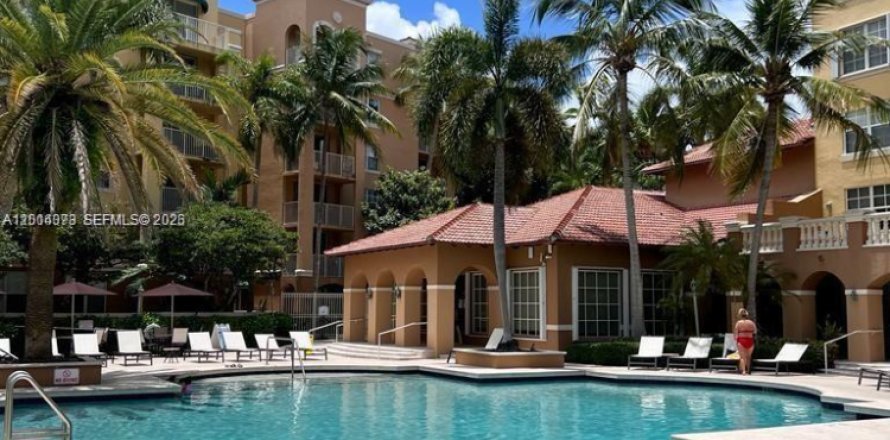 Condominio en Aventura, Florida, 1 dormitorio  № 2076416