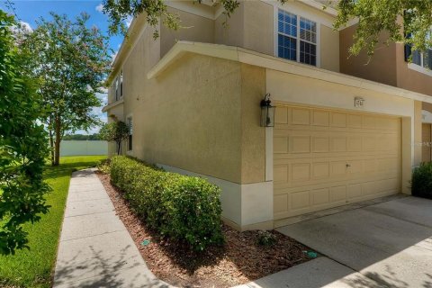 Touwnhouse à Riverview, Floride 3 chambres, 166.3 m2 № 2386245