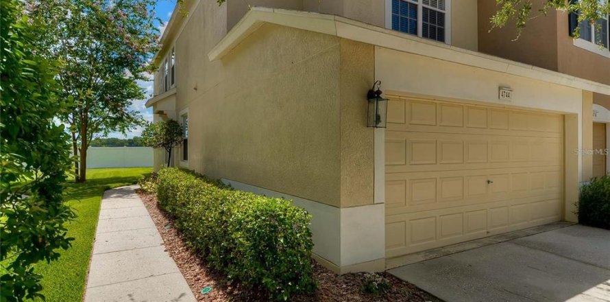 Touwnhouse à Riverview, Floride 3 chambres, 166.3 m2 № 2386245