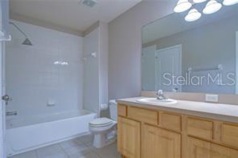 Touwnhouse à louer à Riverview, Floride: 3 chambres, 166.3 m2 № 2386245 - photo 17