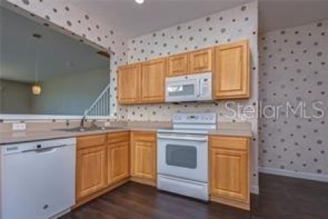 Touwnhouse à louer à Riverview, Floride: 3 chambres, 166.3 m2 № 2386245 - photo 4