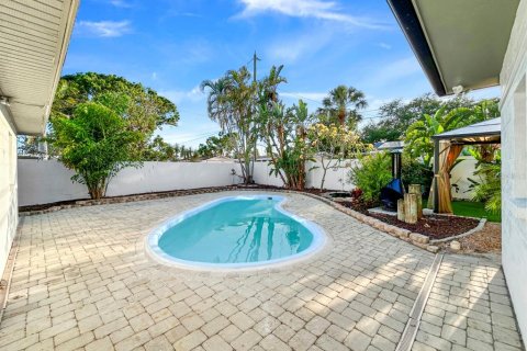 Casa en venta en Saint Petersburg, Florida, 3 dormitorios, 134.43 m2 № 1673493 - foto 30