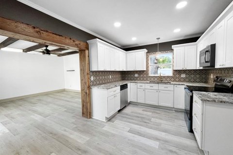 Casa en venta en Saint Petersburg, Florida, 3 dormitorios, 134.43 m2 № 1673493 - foto 21