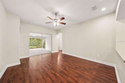 Villa ou maison à vendre à Fish Hawk, Floride: 4 chambres, 190.73 m2 № 2330107 - photo 3