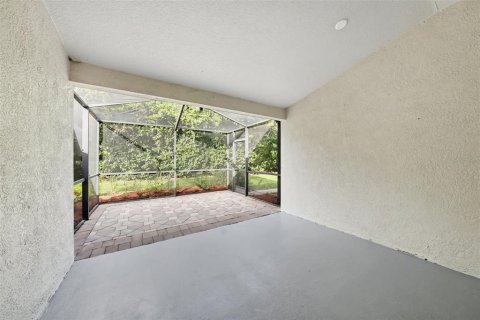 Villa ou maison à vendre à Fish Hawk, Floride: 4 chambres, 190.73 m2 № 2330107 - photo 16