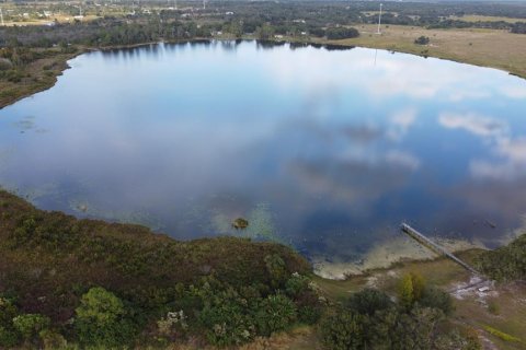 Land in Fort Meade, Florida № 2098129 - photo 3