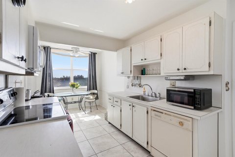 Copropriété à vendre à Hollywood, Floride: 2 chambres, 135.64 m2 № 2190375 - photo 14