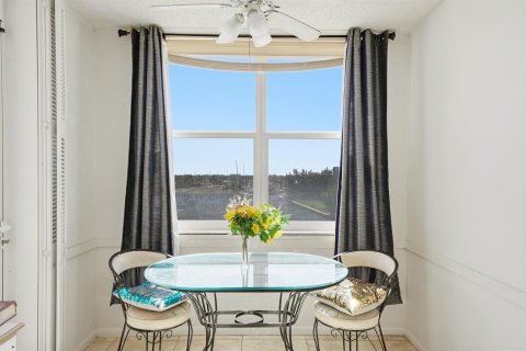 Copropriété à vendre à Hollywood, Floride: 2 chambres, 135.64 m2 № 2190375 - photo 16