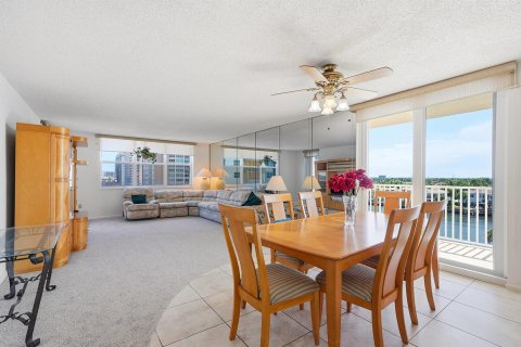 Copropriété à vendre à Hollywood, Floride: 2 chambres, 135.64 m2 № 2190375 - photo 10