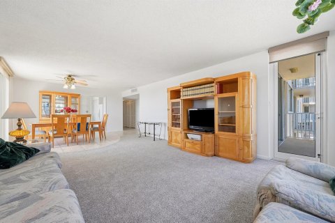 Copropriété à vendre à Hollywood, Floride: 2 chambres, 135.64 m2 № 2190375 - photo 7