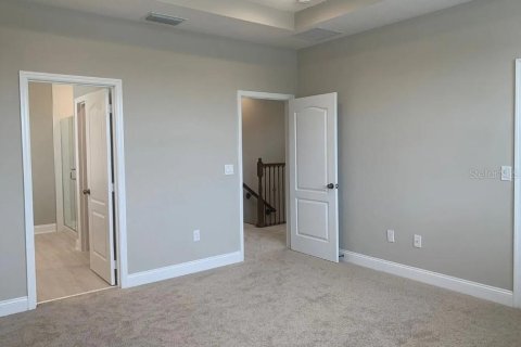 House in Winter Garden, Florida 3 bedrooms, 185.25 sq.m. № 2285628 - photo 19