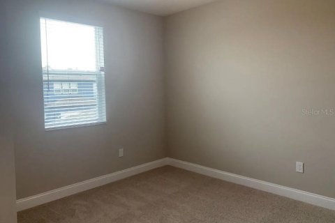 House in Winter Garden, Florida 3 bedrooms, 185.25 sq.m. № 2285628 - photo 28