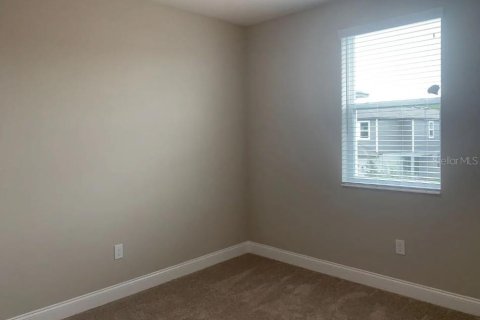 House in Winter Garden, Florida 3 bedrooms, 185.25 sq.m. № 2285628 - photo 27